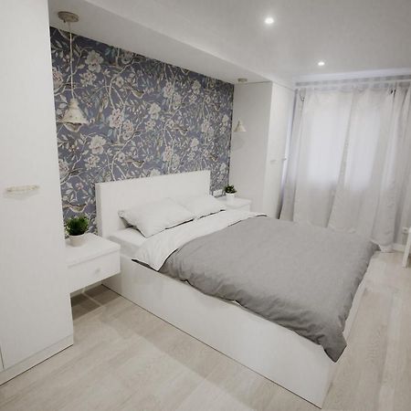 Shale Na Polotskoy Villa Bobruisk Dış mekan fotoğraf