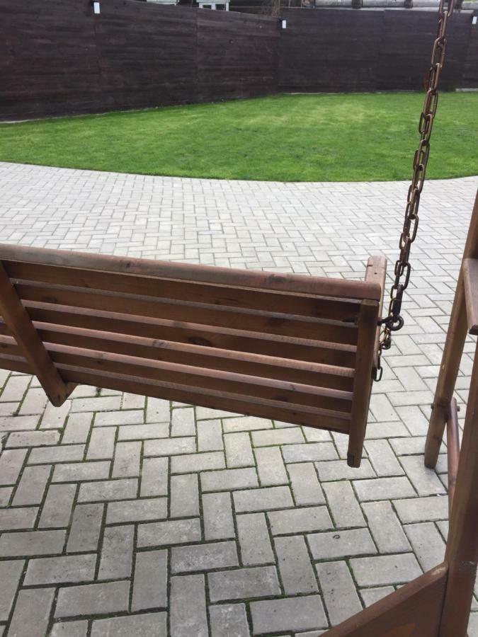 Shale Na Polotskoy Villa Bobruisk Dış mekan fotoğraf